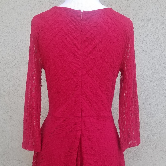 Lush Fuschia Fit And Flare Lace Skater Dress - Picture 6 of 7